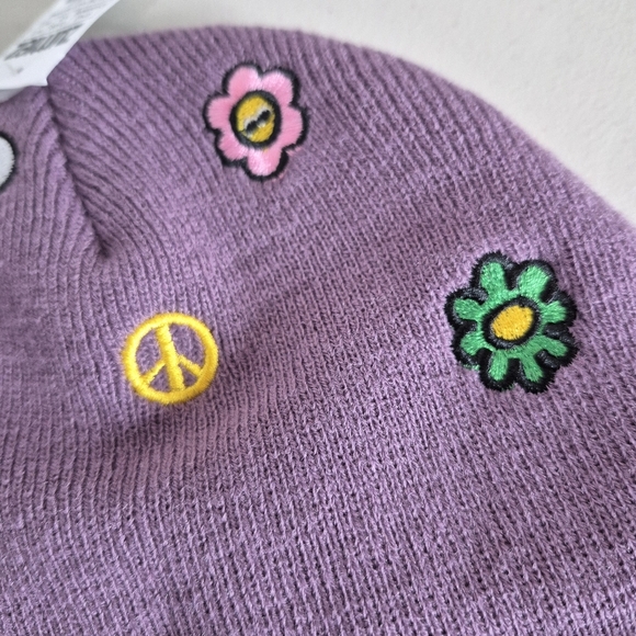 Zumiez A-Lab Keeping The Peace Purple Beanie w/ Embroidered Symbols - Size OSFM - Picture 3 of 9
